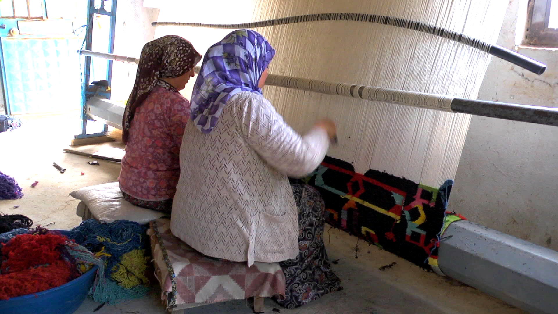 Unraveling Turkish Rugs | Chicago News | WTTW